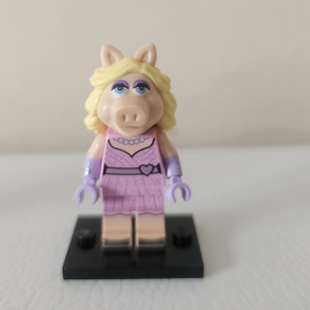 Lego Miss Piggy - The Muppets Collectible Minifigures